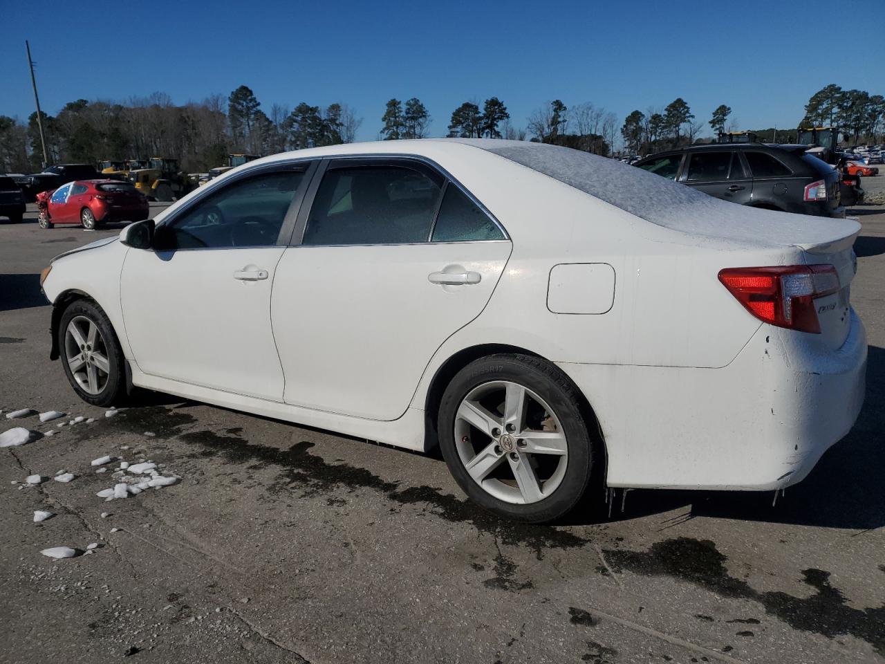 2012 Toyota Camry VIN 4T1BF1FK9CU559352 Copart auction photo, front end / side damage thumbnail 2
