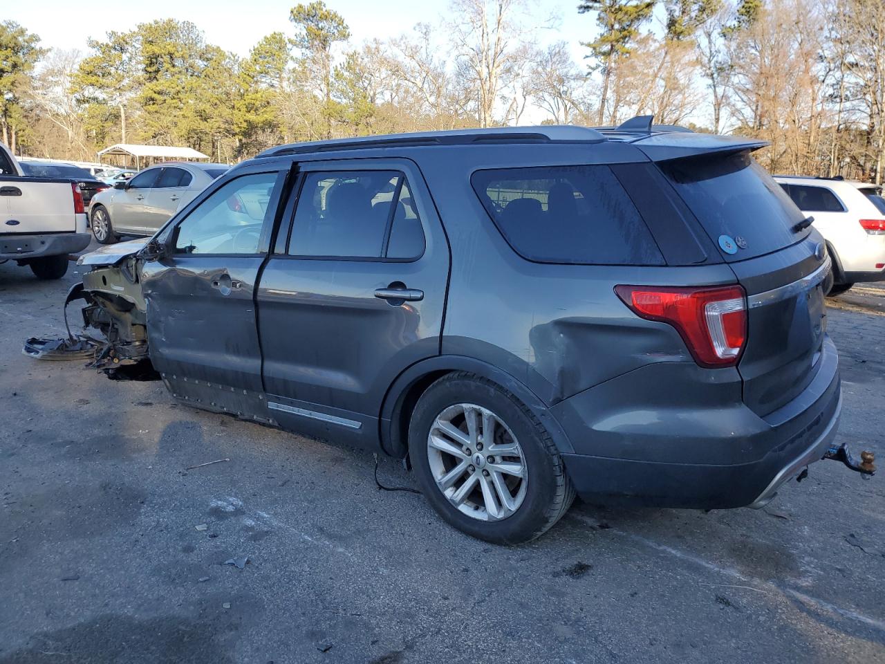 2017 Ford Explorer VIN 1FM5K7DH7HGC44705 Copart auction photo, all over damage thumbnail 2