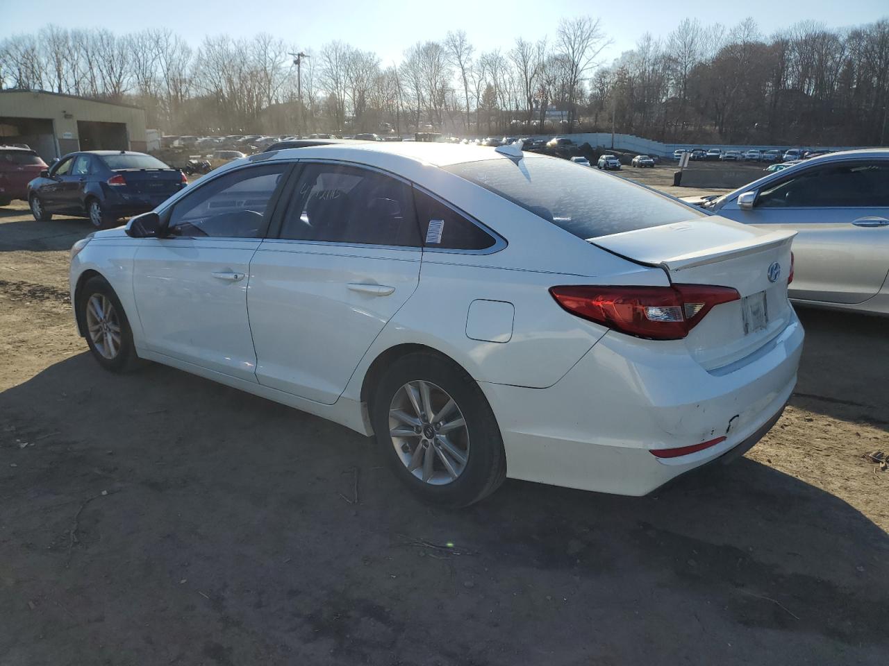 2015 Hyundai Sonata VIN 5NPE24AF0FH011537 Copart auction photo, rear end / minor dent/scratches damage thumbnail 2
