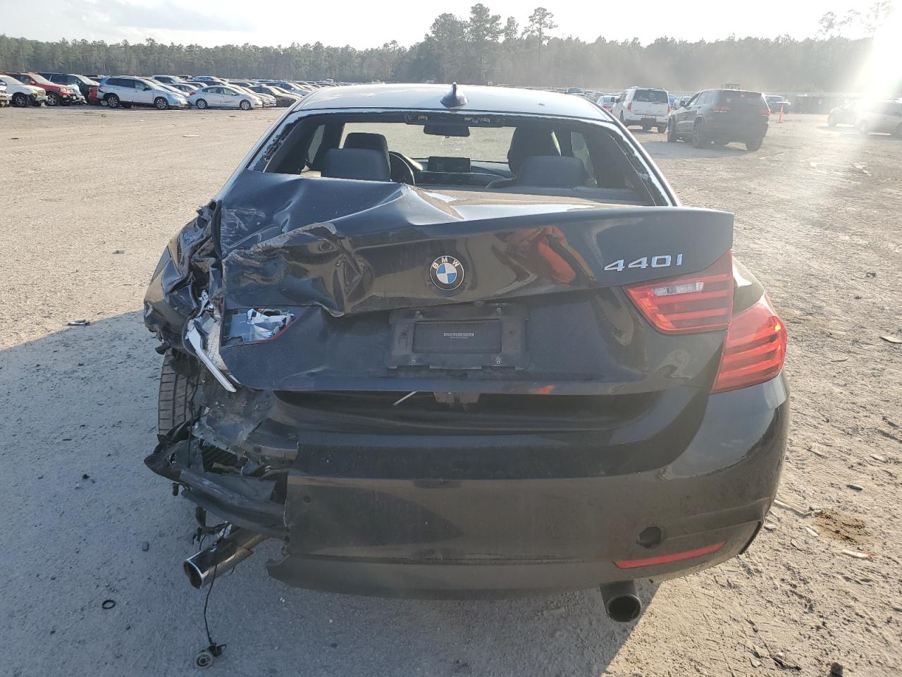 2017 BMW 4er VIN WBA4P1C55HK522422 Copart auction photo, rear end / front end damage thumbnail 6