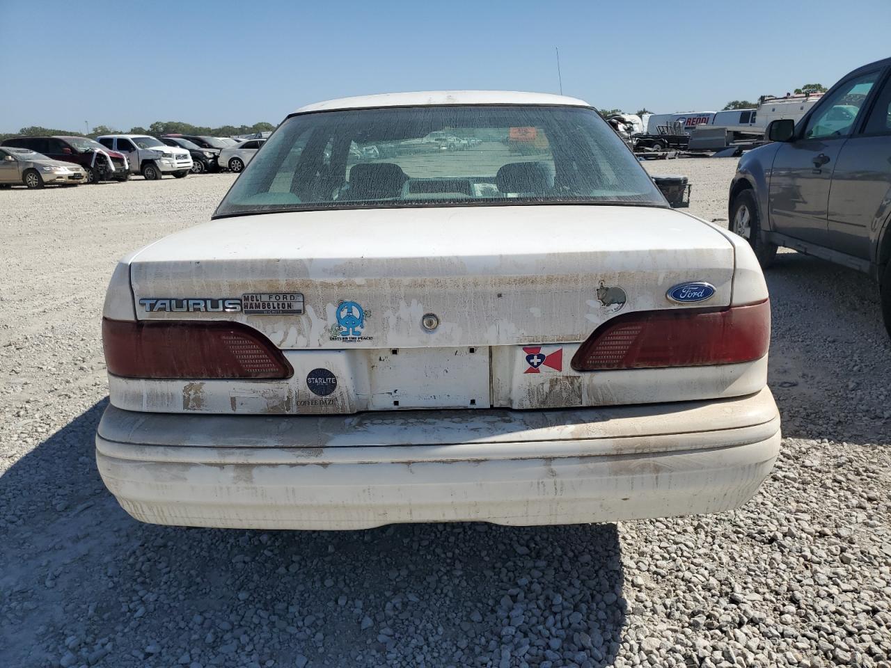 1995 Ford Taurus VIN 1FALP52U6SG217008 Copart auction photo, front end / side damage thumbnail 6