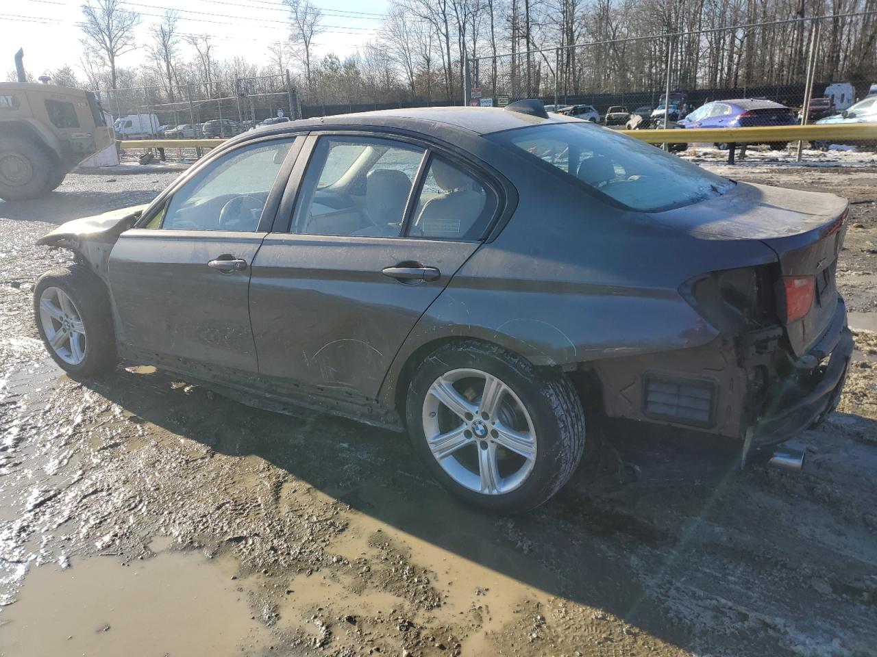 2015 BMW 3er VIN WBA3C3G55FNS74083 Copart auction photo, all over damage thumbnail 2