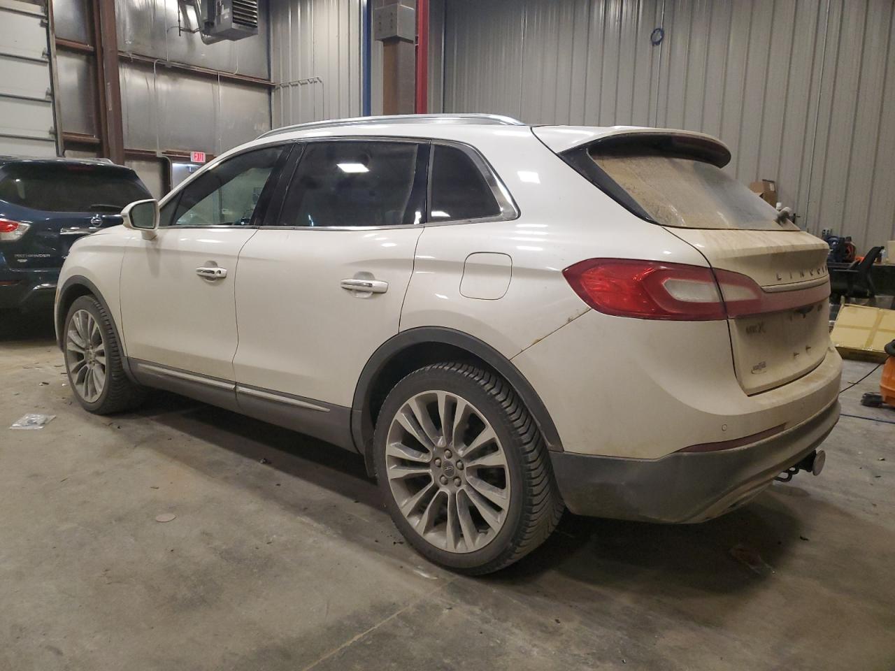 2016 Lincoln MKX VIN 2LMTJ8LR9GBL42137 Copart auction photo, front end damage thumbnail 2