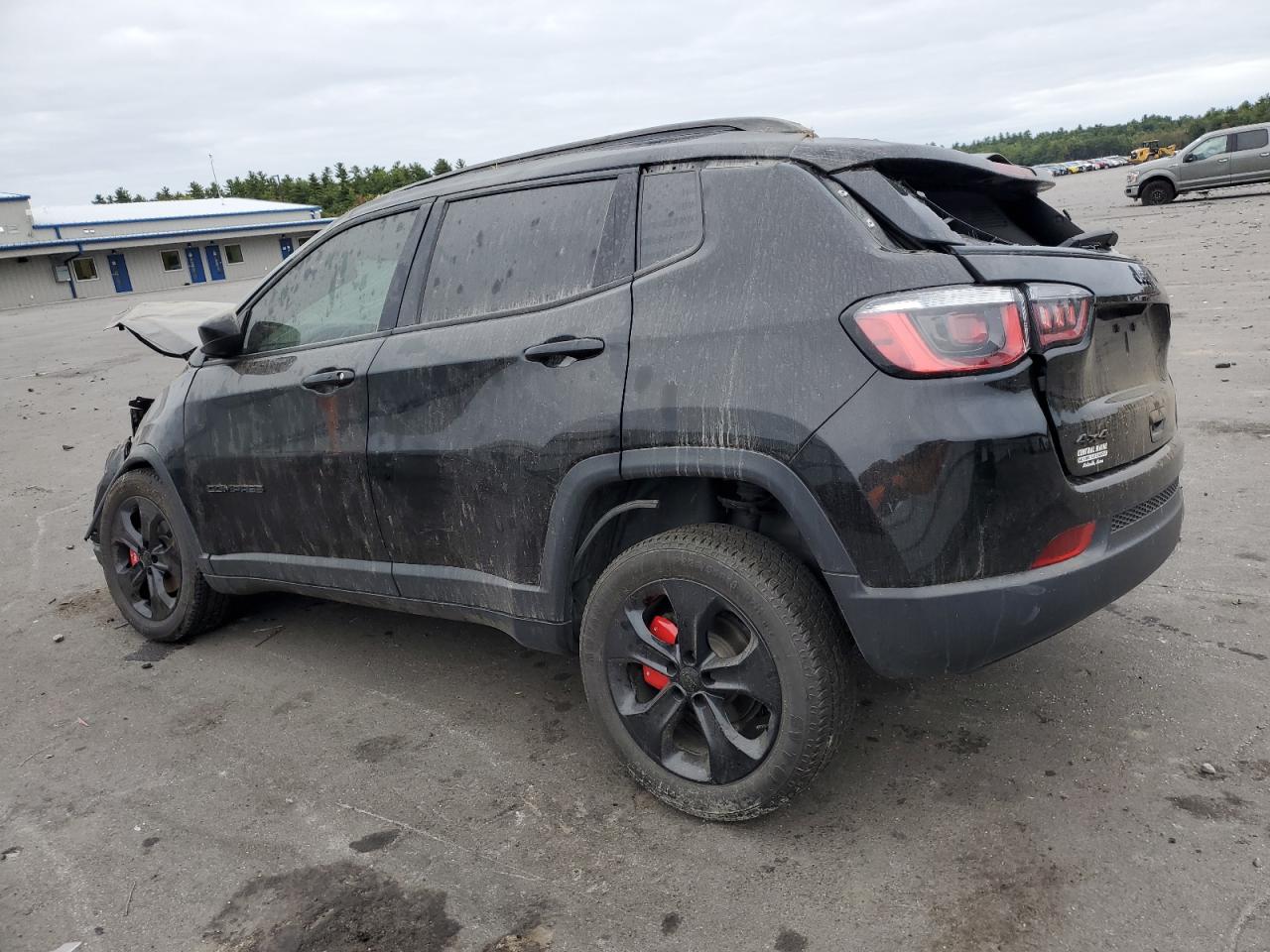 2019 Jeep Compass VIN 3C4NJDBB6KT696250 Copart auction photo, front end / rollover damage thumbnail 2