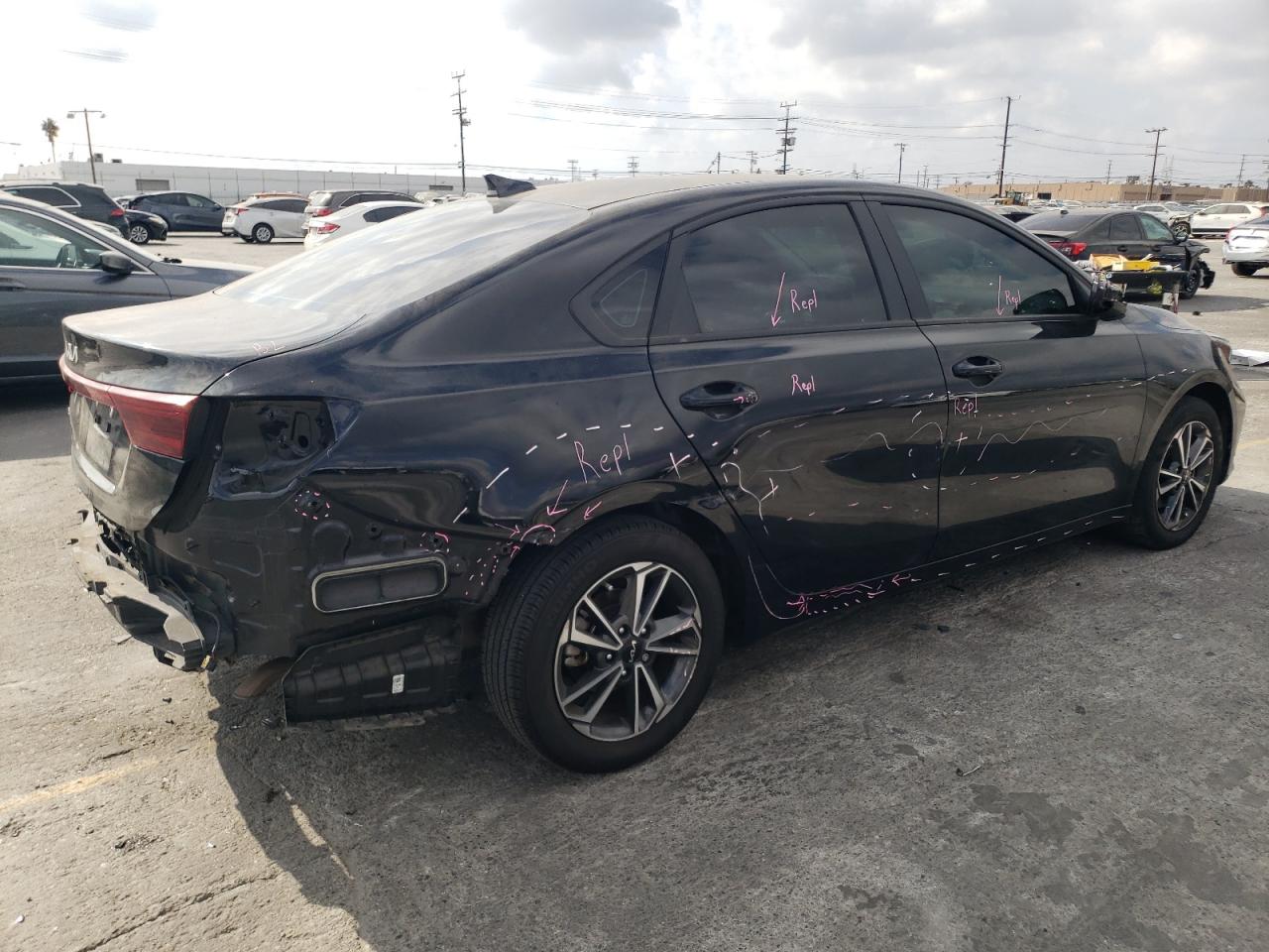 2023 KIA Forte VIN 3KPF24AD4PE584918 Copart auction photo, rear end / side damage thumbnail 3