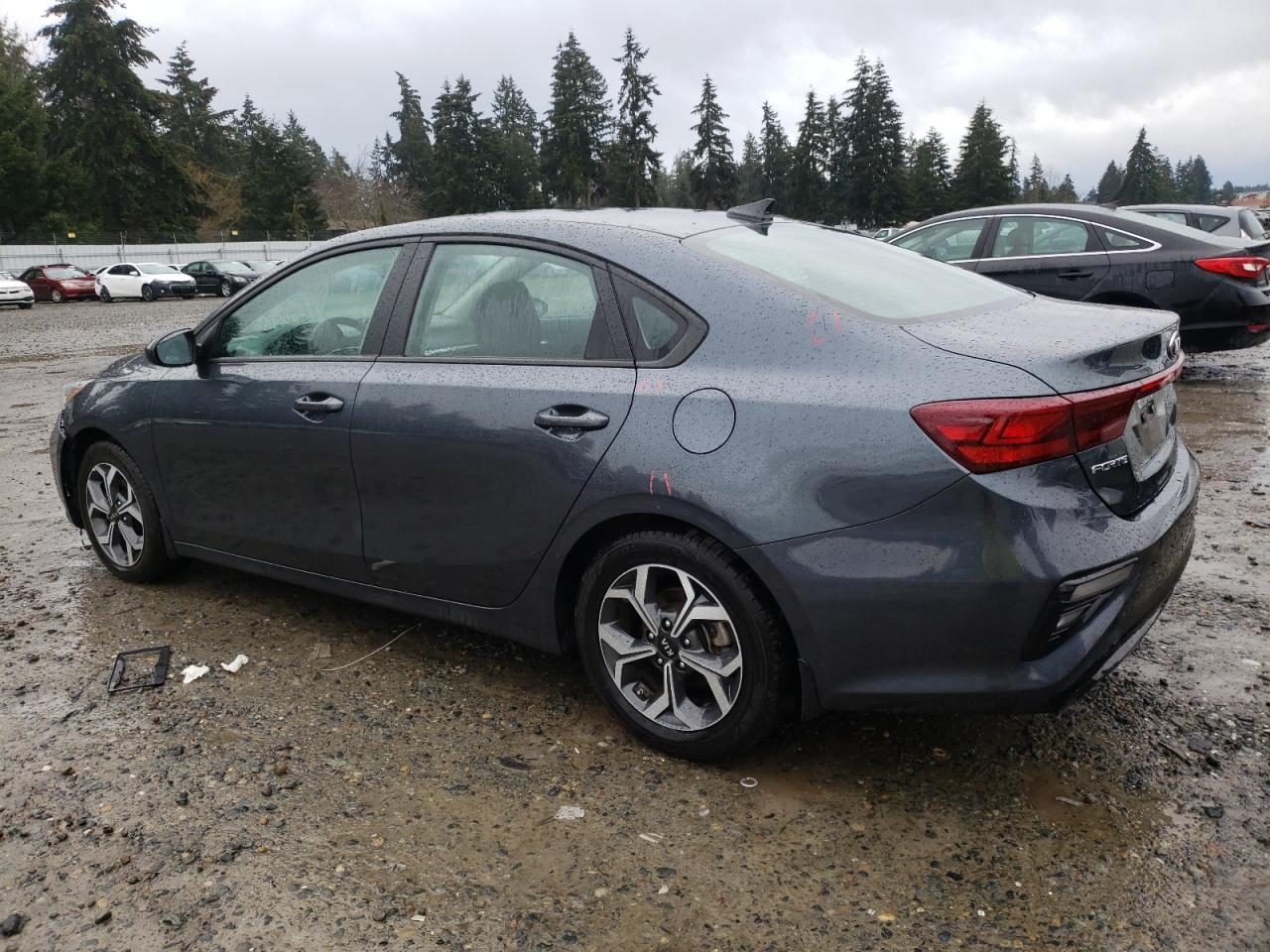 2020 KIA Forte VIN 3KPF24AD2LE185158 Copart auction photo, front end / side damage thumbnail 2