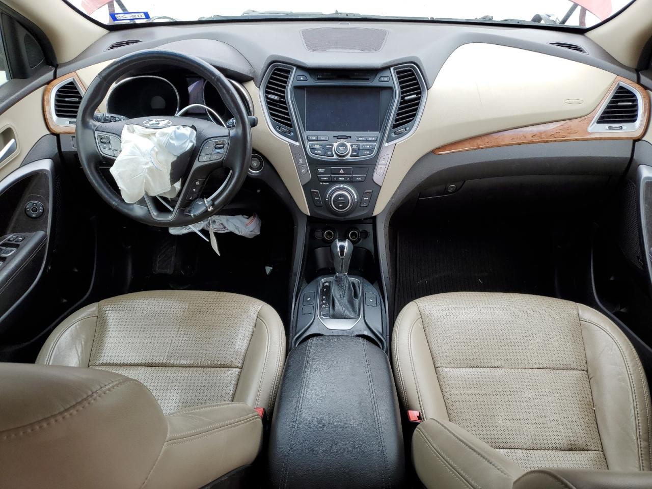 2013 Hyundai Santa Fe VIN 5XYZWDLA8DG032714 Copart auction photo, front end / minor dent/scratches damage thumbnail 8