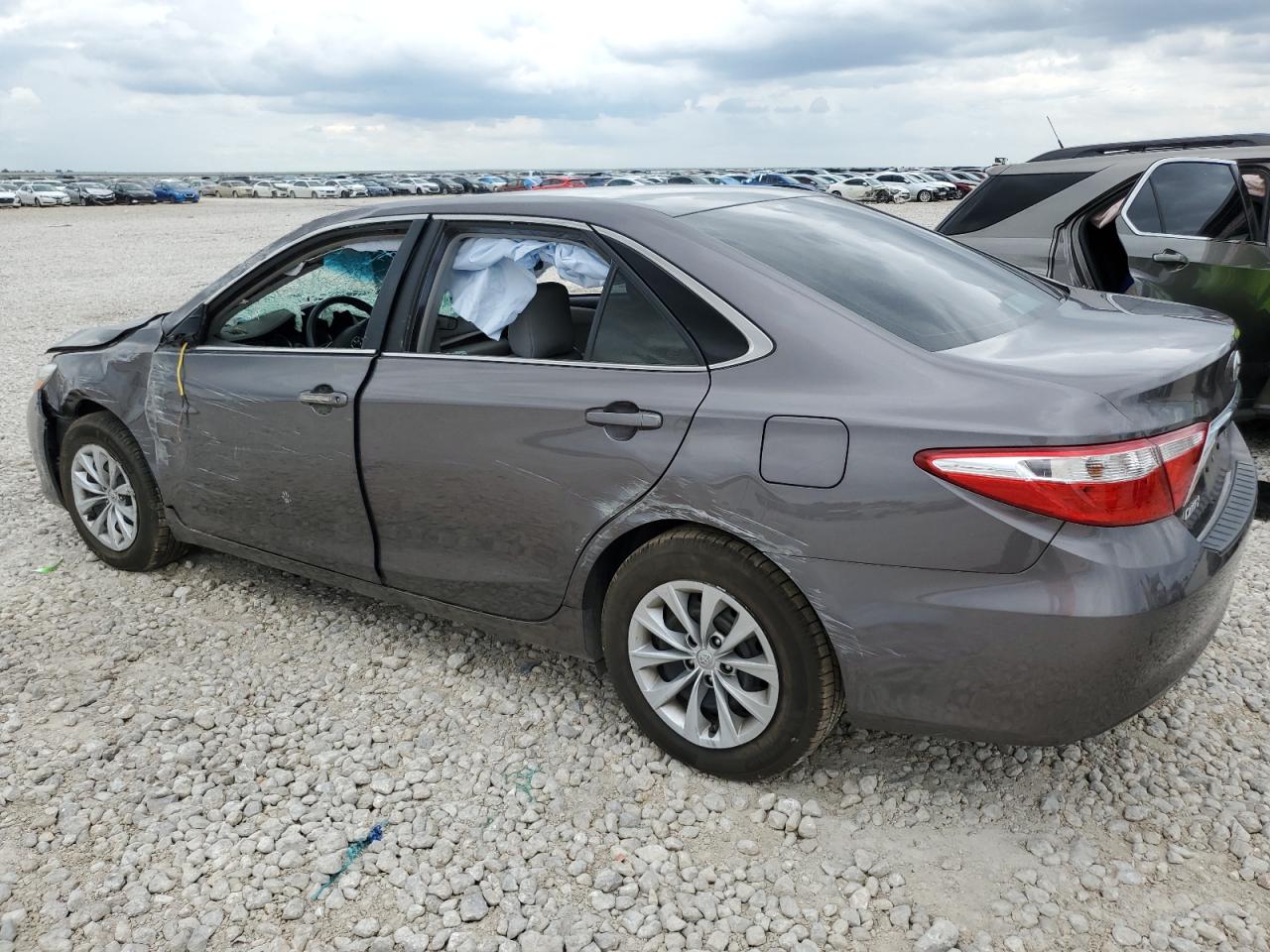 2016 Toyota Camry VIN 4T4BF1FK6GR539877 Copart auction photo, rollover damage thumbnail 2