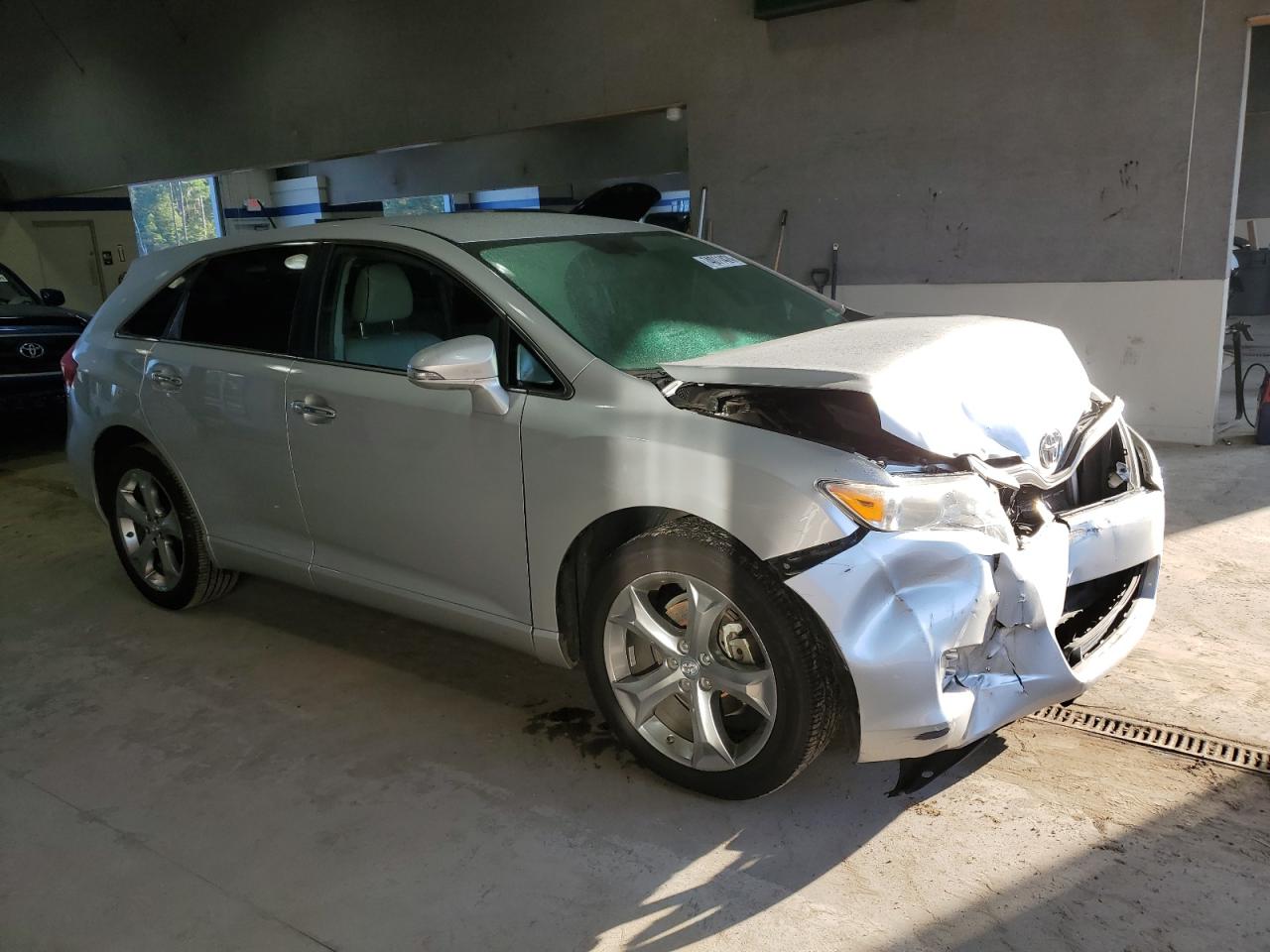 2014 Toyota Venza VIN 4T3BK3BB1EU102686 Copart auction photo, front end damage thumbnail 4