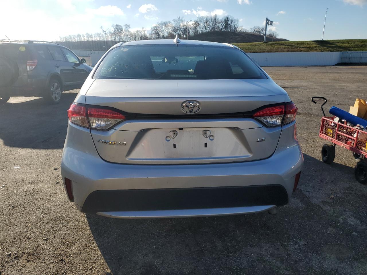 2020 Toyota Corolla VIN JTDEPRAE7LJ098216 Copart auction photo, front end / side damage thumbnail 6