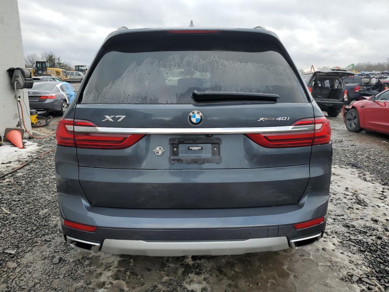 2022 BMW X7 VIN 5UXCW2C01N9M65763 Copart auction photo, front end / rear end damage thumbnail 6