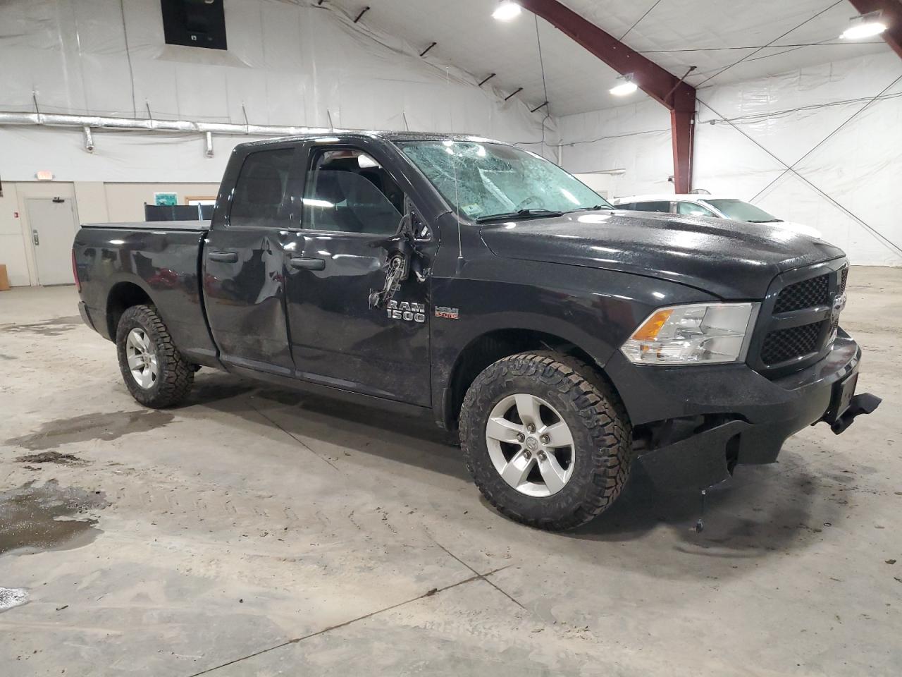 2017 RAM 1500 VIN 1C6RR7FT9HS838929 Copart auction photo, side / front end damage thumbnail 4