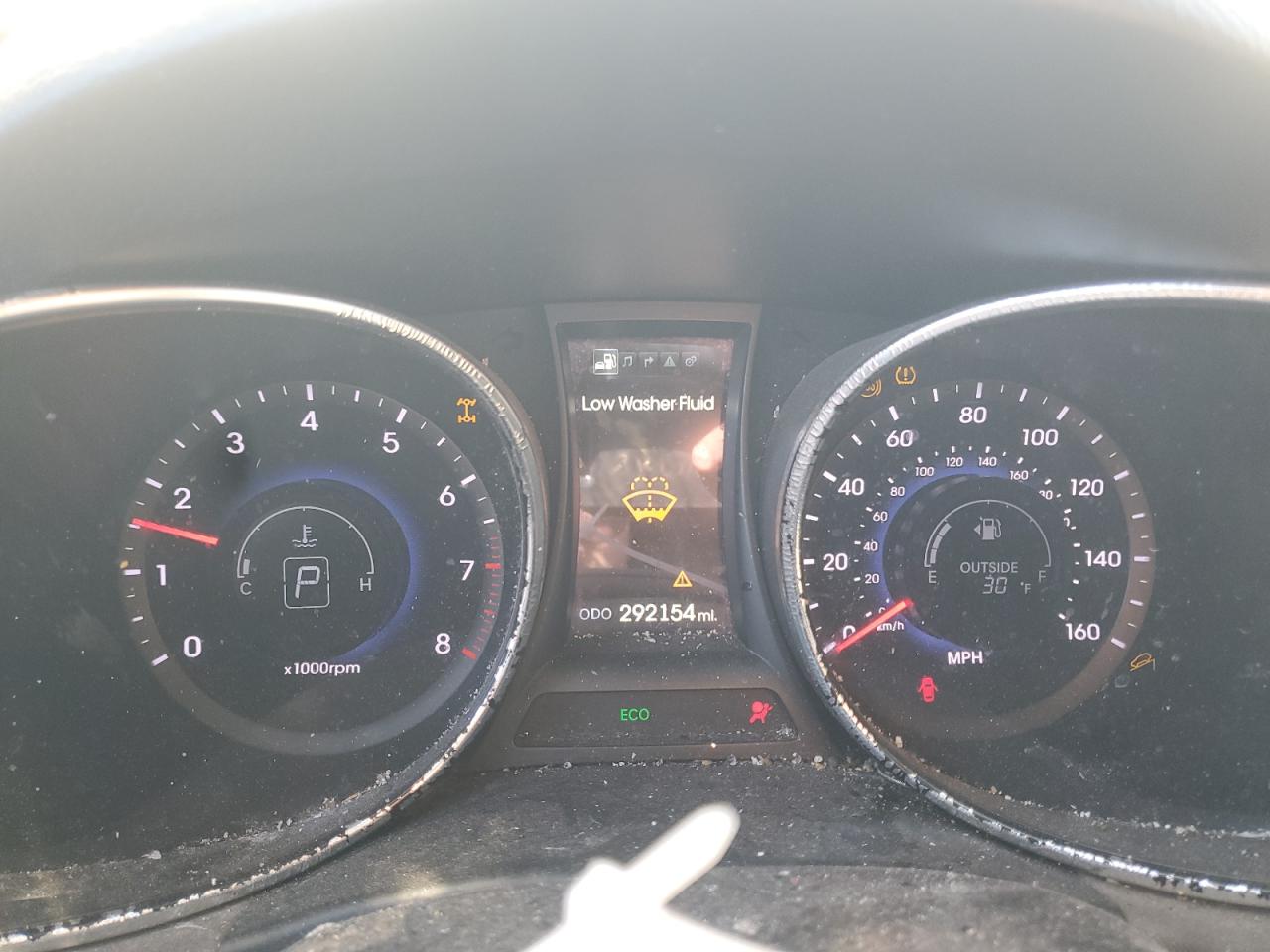 2013 Hyundai Santa Fe VIN 5XYZUDLB2DG068140 Copart auction photo, front end / side damage thumbnail 9