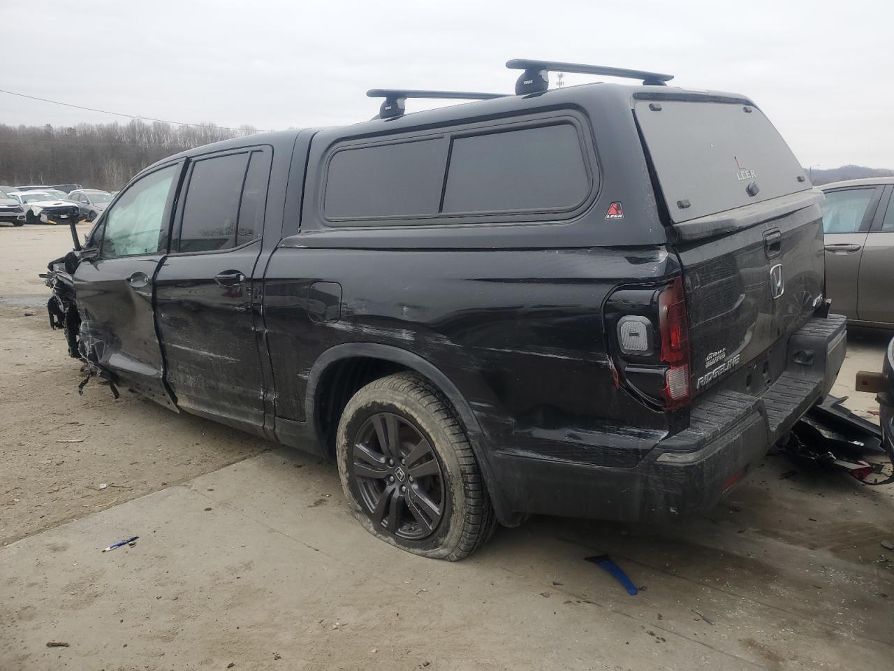 2017 Honda Ridgeline VIN 5FPYK3F10HB016170 Copart auction photo, side / front end damage thumbnail 2