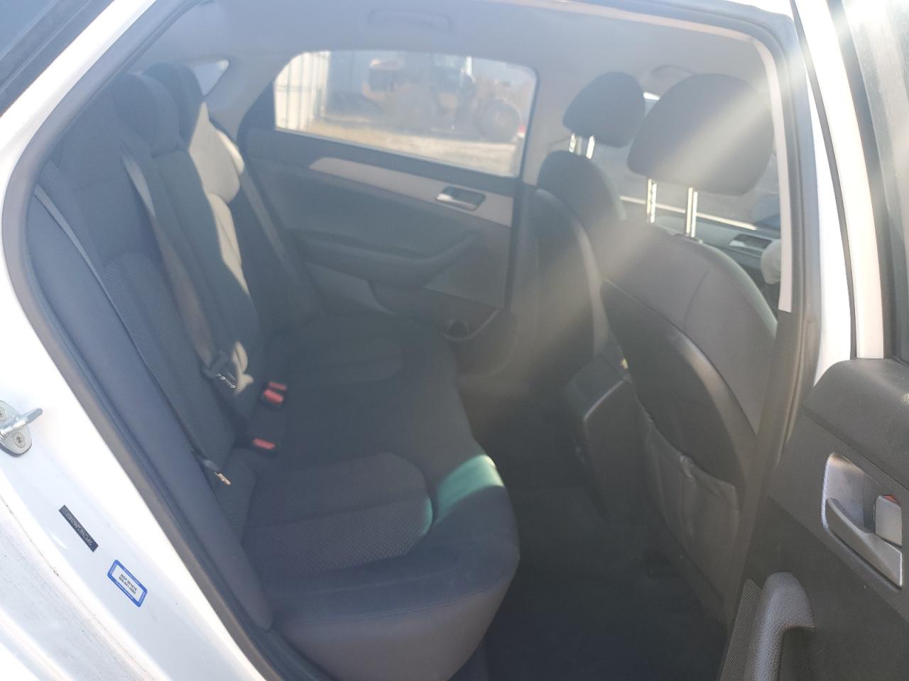 2018 Hyundai Sonata VIN 5NPE24AF5JH621457 Copart auction photo, front end / minor dent/scratches damage thumbnail 10