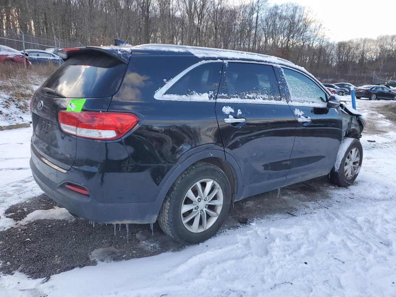 2016 KIA Sorento VIN 5XYPG4A30GG143481 Copart auction photo, all over / minor dent/scratches damage thumbnail 3