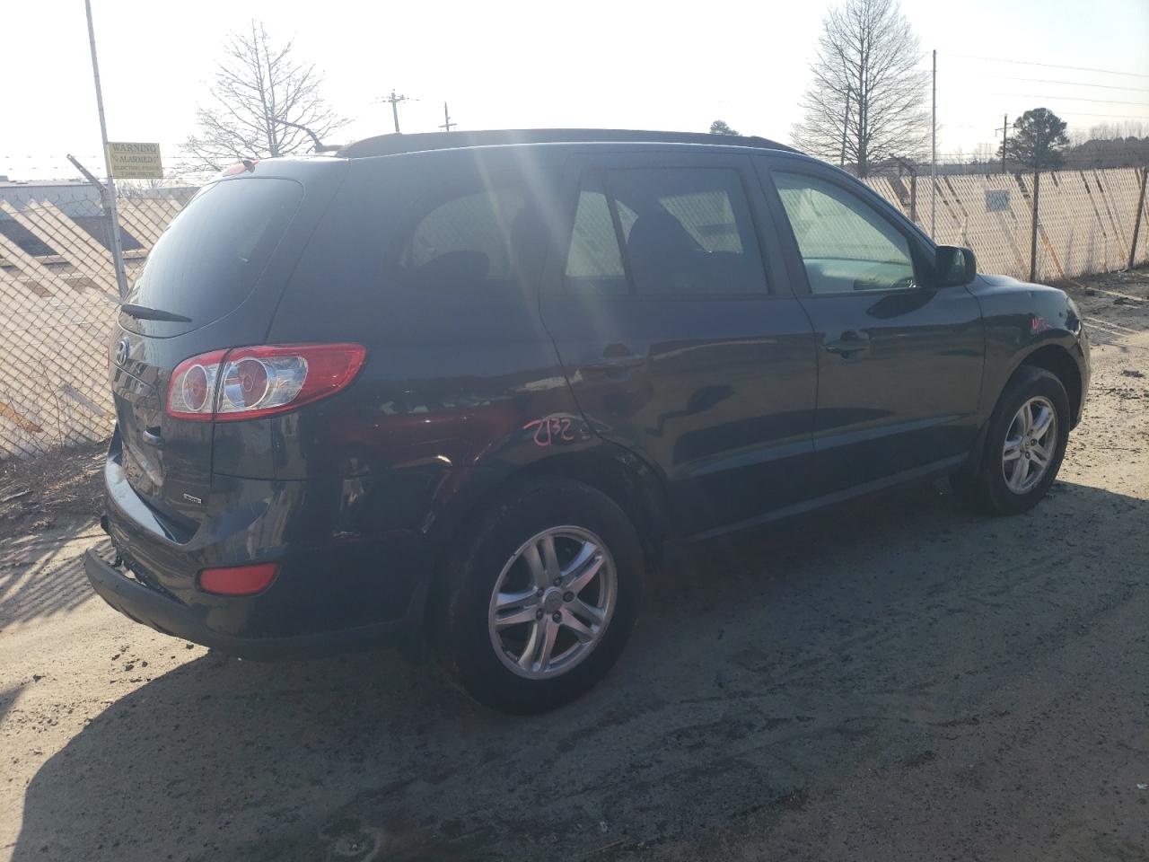 2012 Hyundai Santa Fe VIN 5XYZGDAB3CG100036 Copart auction photo, rear end / side damage thumbnail 3