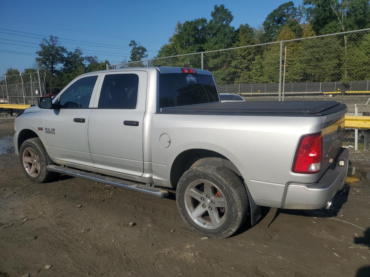 2015 RAM 1500 VIN 1C6RR7KT1FS737788 Copart auction photo, front end damage thumbnail 2