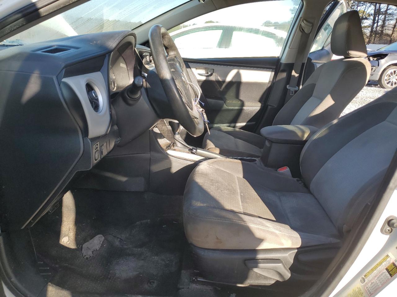 2018 Toyota Corolla VIN 5YFBURHE6JP846853 Copart auction photo, rear end / mechanical damage thumbnail 7