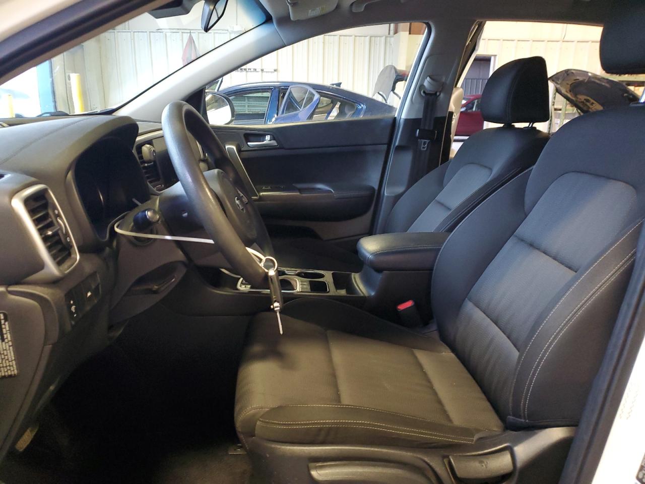 2021 KIA Sportage VIN KNDPM3AC3M7928900 Copart auction photo, all over damage thumbnail 7