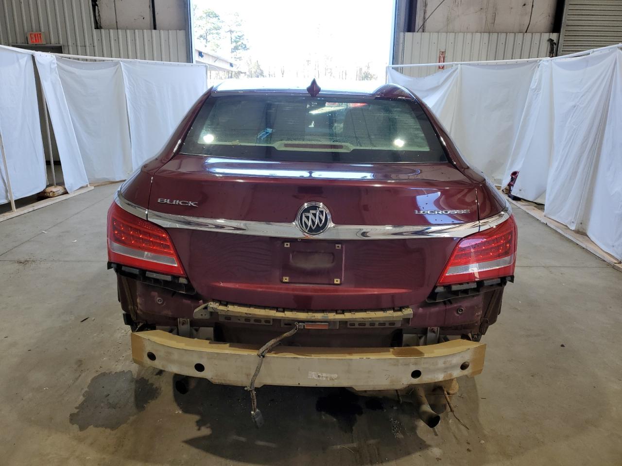 2016 Buick LaCrosse VIN 1G4GF5G35GF158136 Copart auction photo, front end / rear end damage thumbnail 6