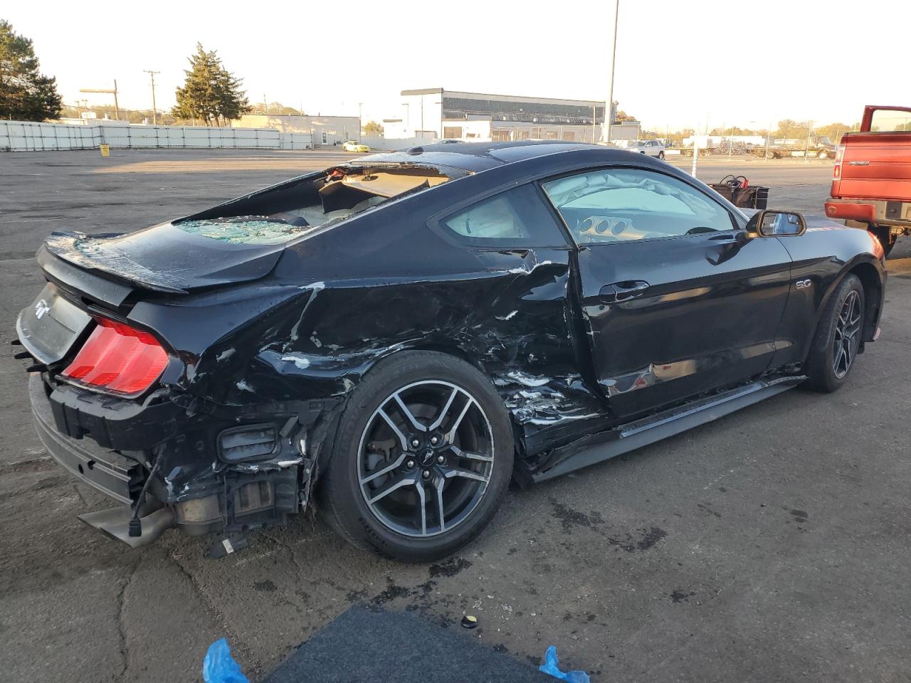 2020 Ford Mustang VIN 1FA6P8CFXL5131230 Copart auction photo, rear end / side damage thumbnail 3