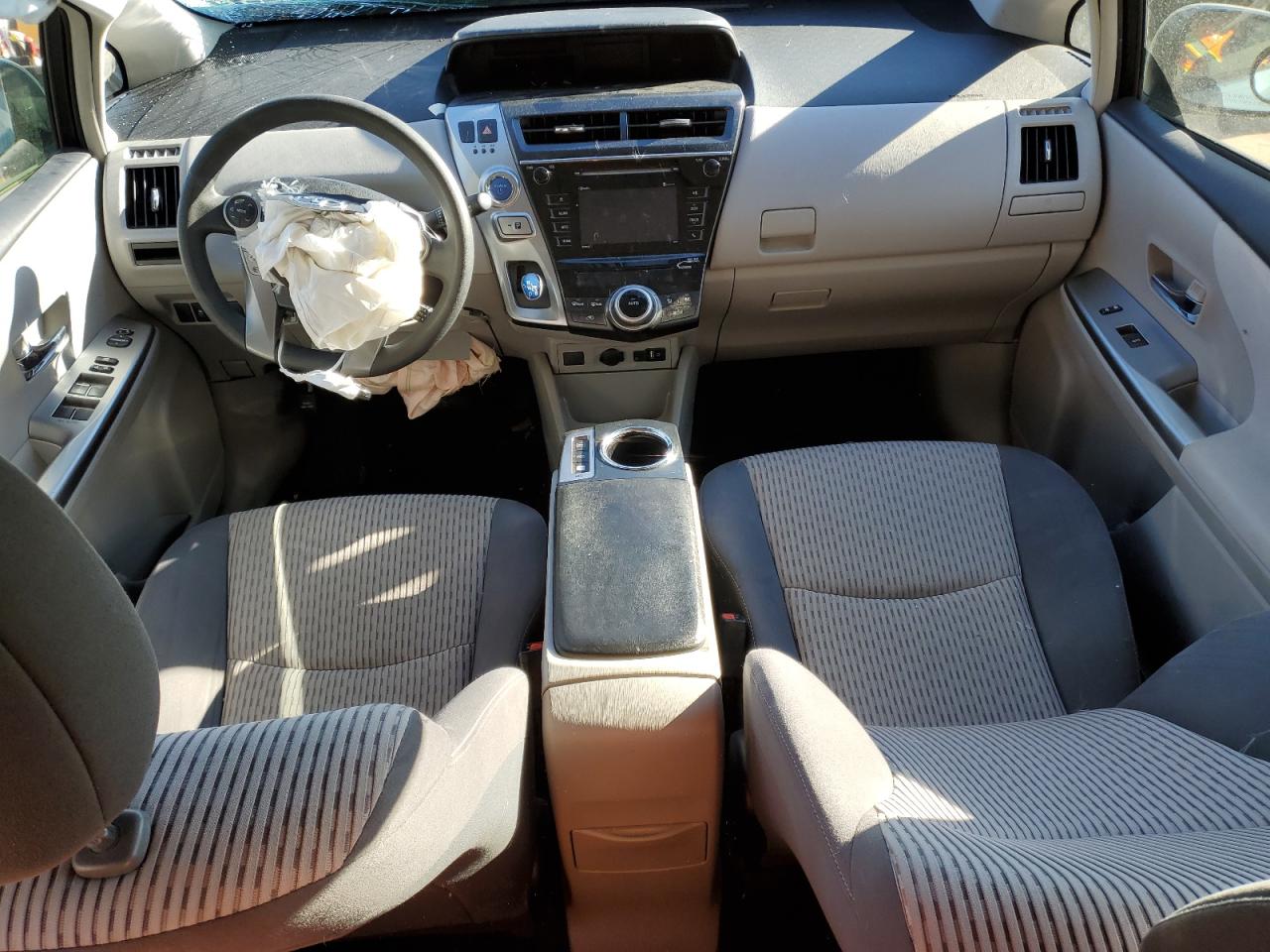 2017 Toyota Prius VIN JTDZN3EU4HJ067048 Copart auction photo, front end damage thumbnail 8