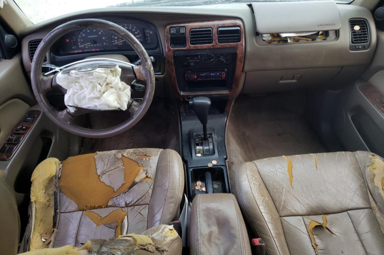 1998 Toyota 4Runner VIN JT3GN87R8W0066344 Copart auction photo, front end damage thumbnail 8