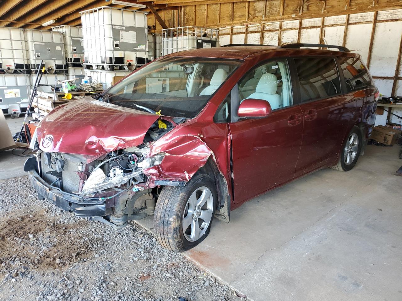 2012 Toyota Sienna VIN 5TDKK3DC6CS239210