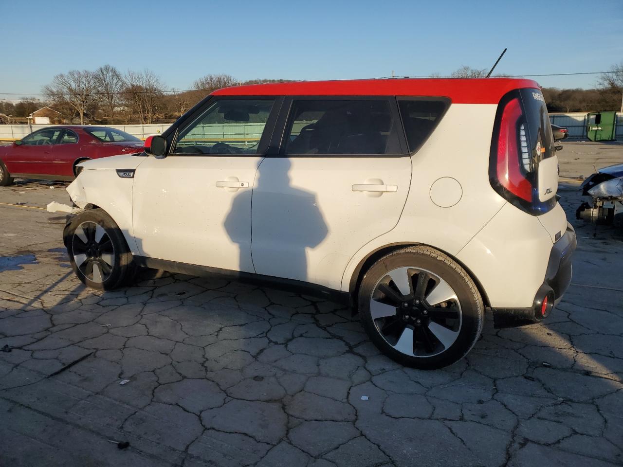 2016 KIA Soul VIN KNDJP3A55G7373709 Copart auction photo, front end damage thumbnail 2