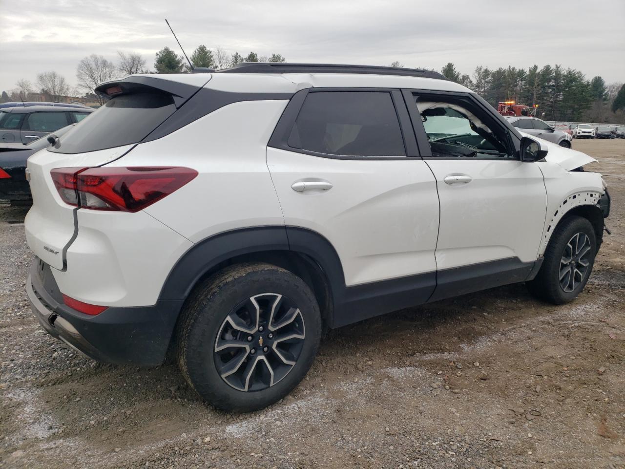 2023 Chevrolet TrailBlazer VIN KL79MSSL8PB097118 Copart auction photo, all over / side damage thumbnail 3
