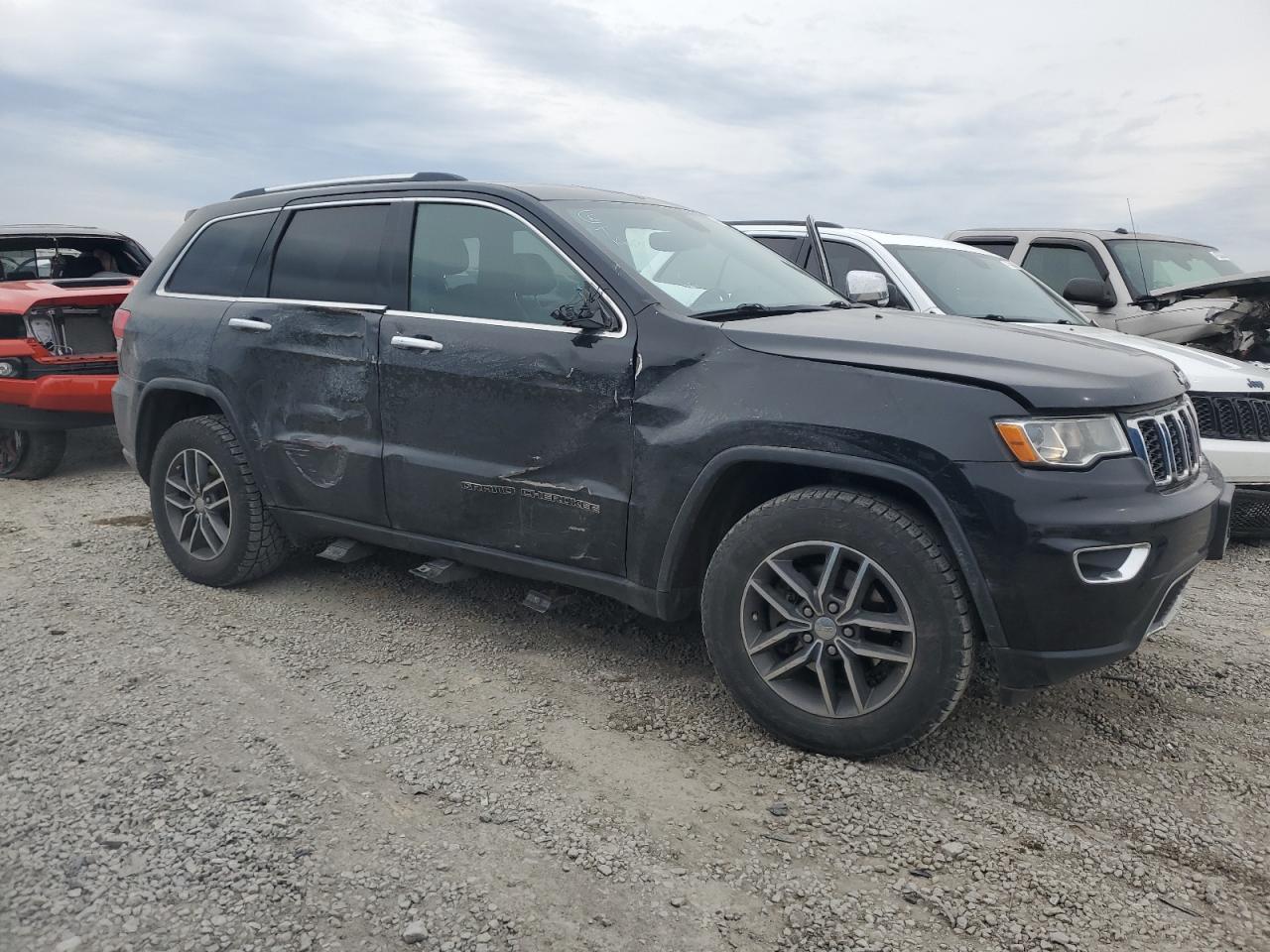 2017 Jeep Grand Cherokee VIN 1C4RJEBG1HC846028 Copart auction photo, side damage thumbnail 4