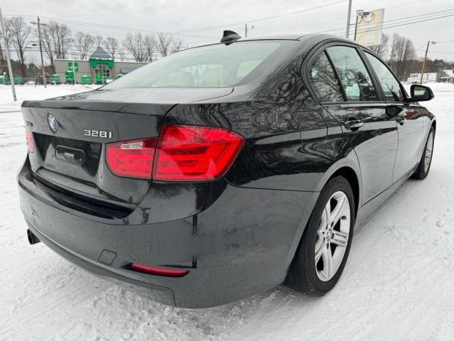 2015 BMW 3er VIN WBA3B5G51FNS16888 Copart auction photo, normal wear damage thumbnail 4