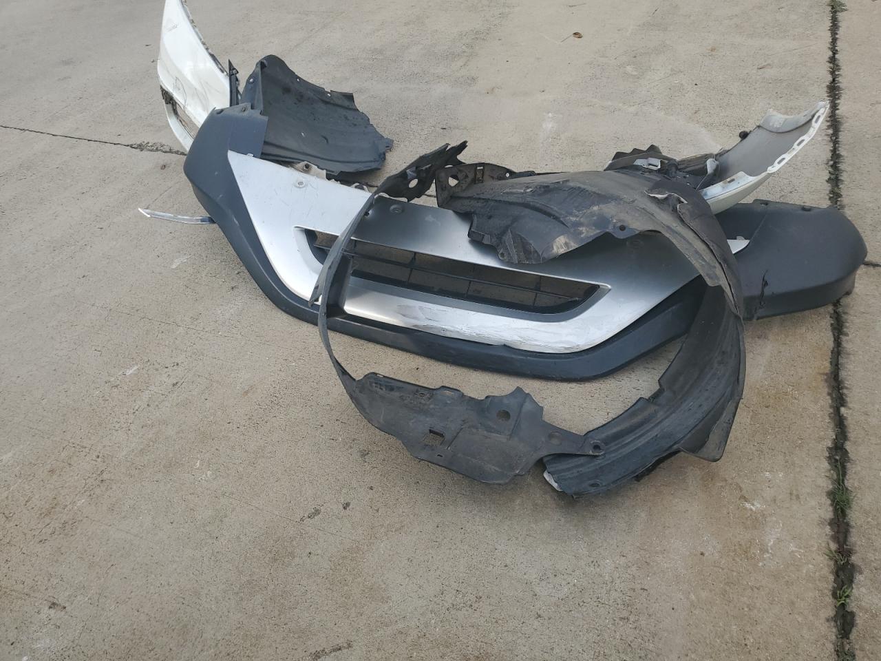 2015 Honda CR-V VIN 5J6RM3H5XFL004670 Copart auction photo, front end damage thumbnail 14