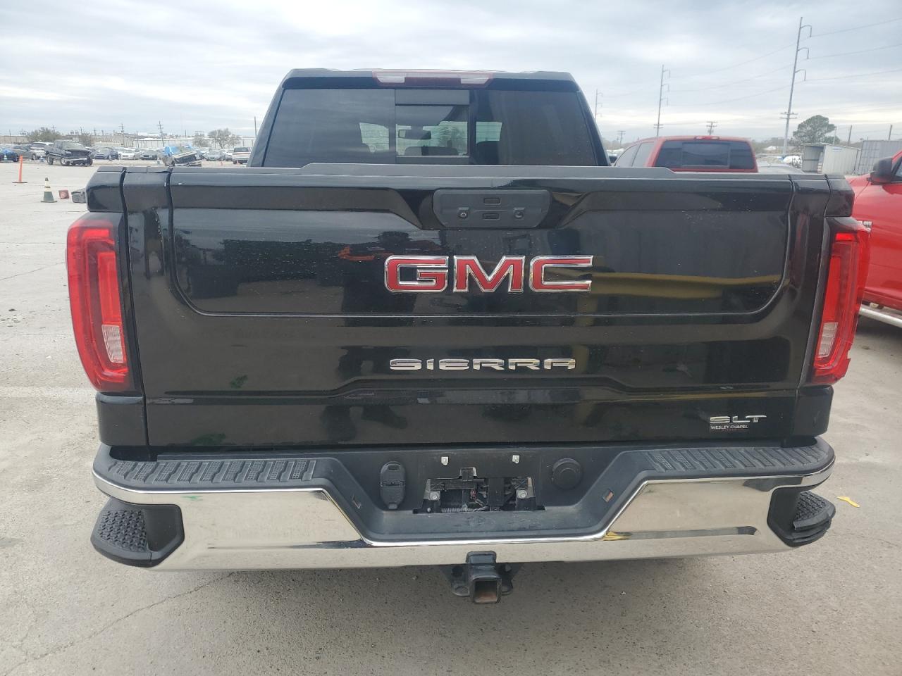 2021 GMC Sierra VIN 3GTP8DED2MG411282 Copart auction photo, side / front end damage thumbnail 6
