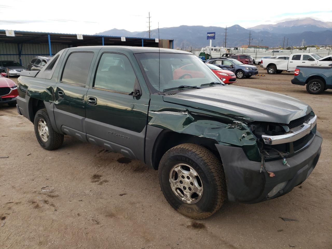 2003 Chevrolet Avalanche VIN 3GNEC13T53G138732 Copart auction photo, front end / side damage thumbnail 4