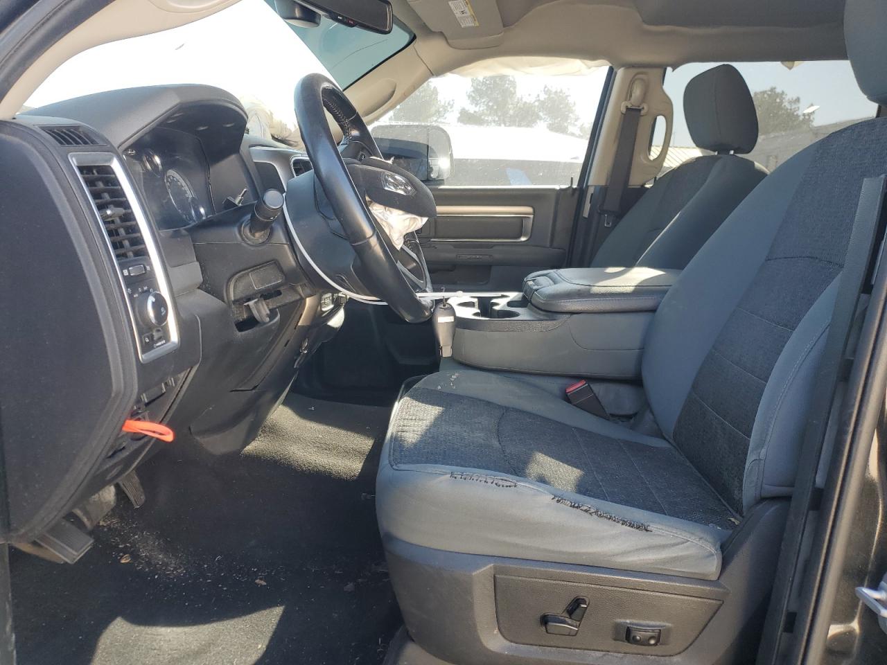 2018 RAM 1500 VIN 1C6RR7LT3JS164464 Copart auction photo, front end / side damage thumbnail 7