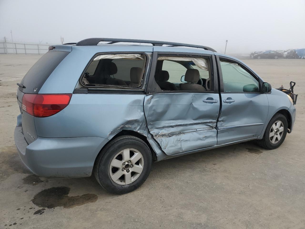 2005 Toyota Sienna VIN 5TDZA22C85S259492 Copart auction photo, side damage thumbnail 3