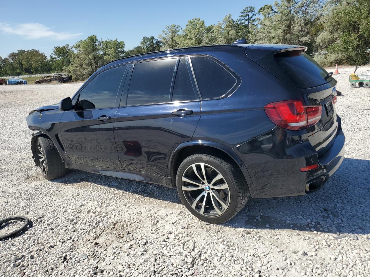 2015 BMW X5 VIN 5UXKR6C58F0J77637 Copart auction photo, front end damage thumbnail 2