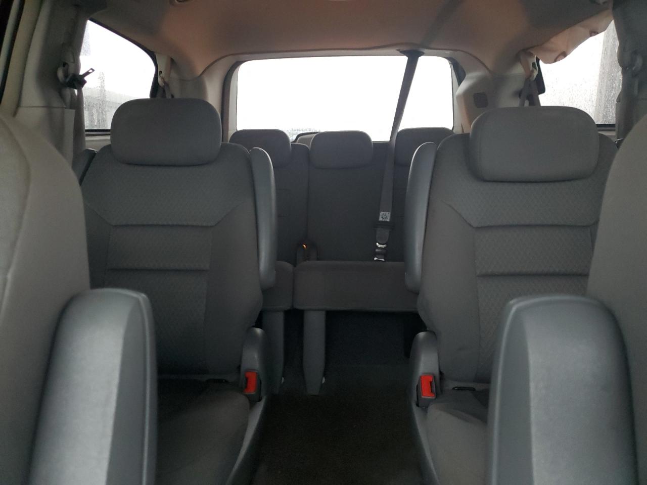 2010 Chrysler Town & Country VIN 2A4RR5D18AR309374 Copart auction photo, front end / side damage thumbnail 10