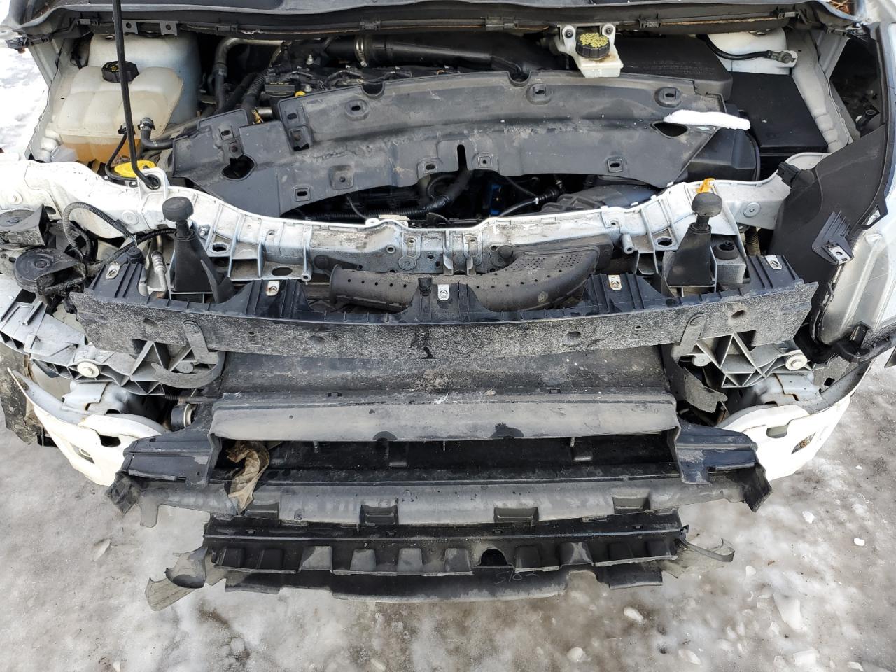 2014 Ford Escape VIN 1FMCU9GX5EUE32538 Copart auction photo, front end damage thumbnail 12