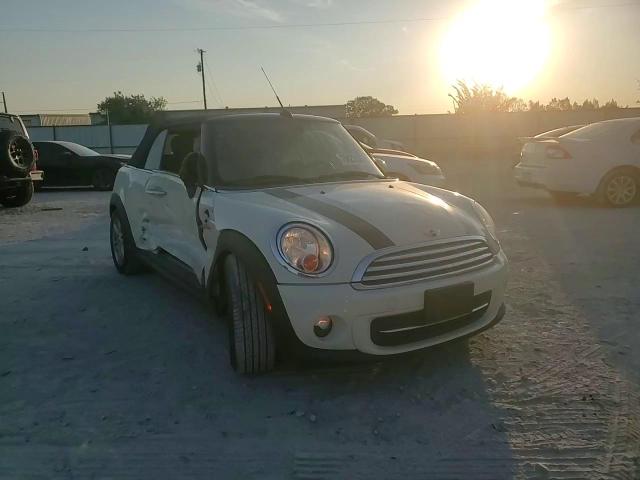 2015 MINI Cooper VIN WMWZN3C51FT861967 Copart auction photo, side / minor dent/scratches damage thumbnail 12