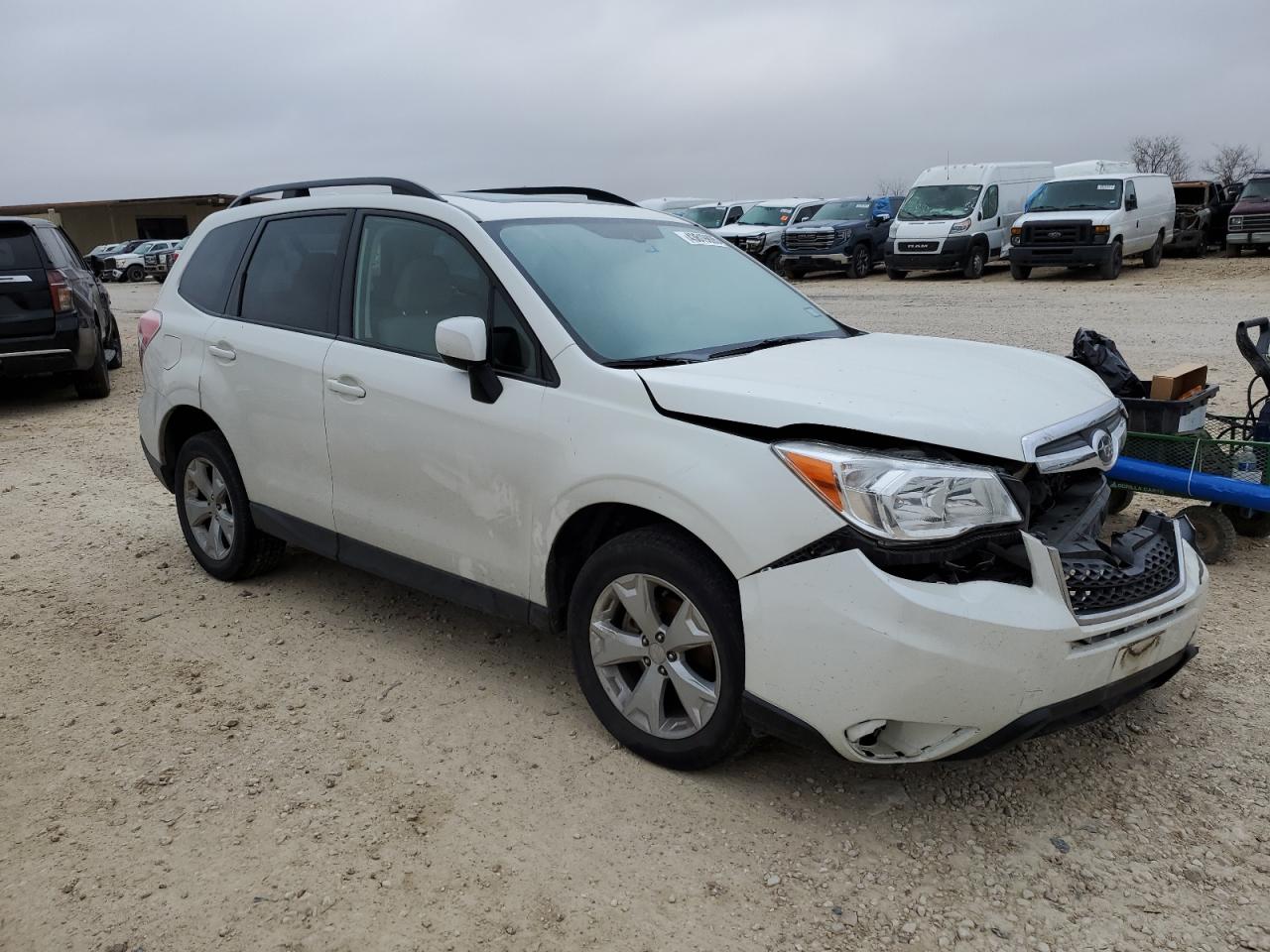 2016 Subaru Forester VIN JF2SJADC6GH495088 Copart auction photo, front end / rear end damage thumbnail 4