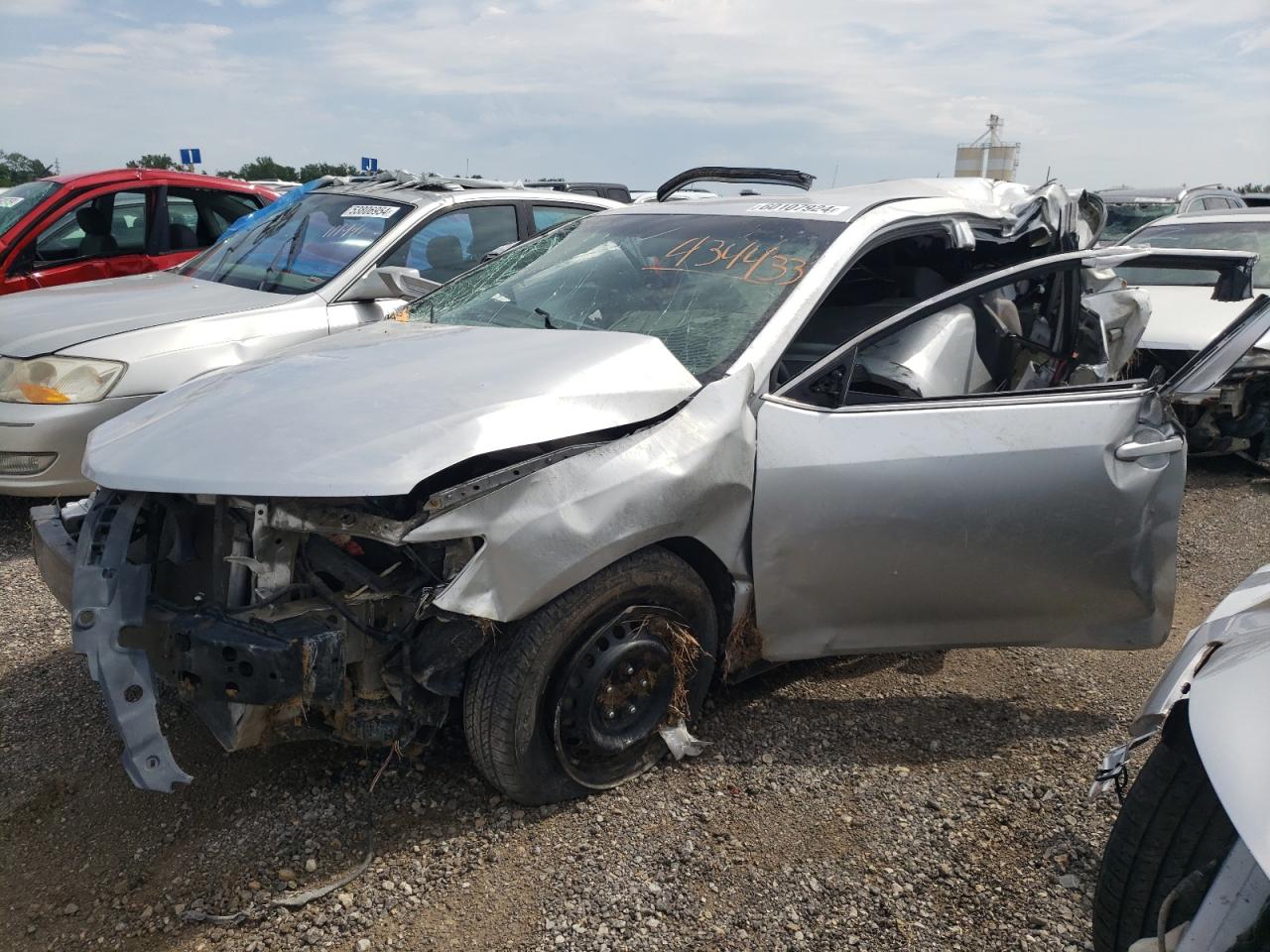 2014 Toyota Camry VIN 4T4BF1FK8ER434433