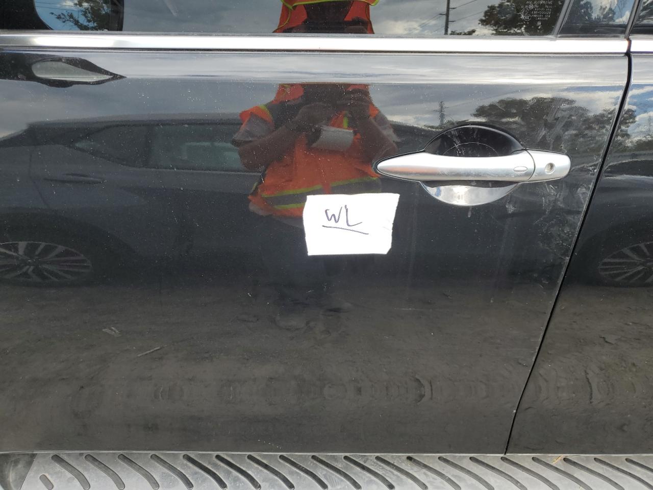2019 Infiniti QX80 VIN JN8AZ2NE9K9225692 Copart auction photo, water/flood damage thumbnail 13