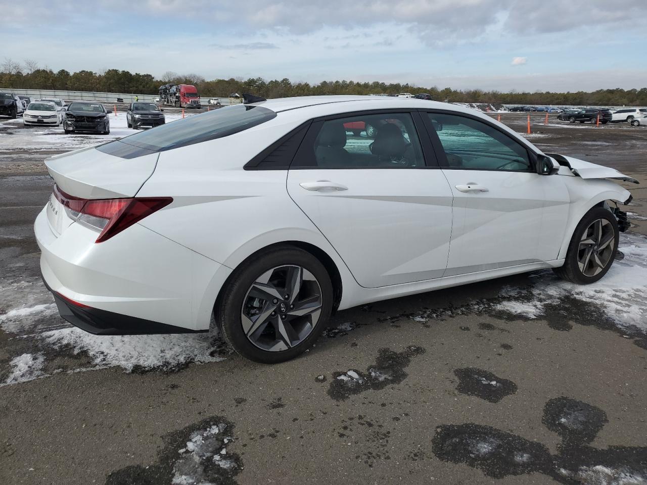 2023 Hyundai Elantra VIN 5NPLS4AG4PH097890 Copart auction photo, front end / minor dent/scratches damage thumbnail 3
