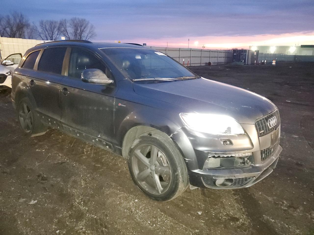 2015 Audi Q7 VIN WA1DGAFEXFD026249 Copart auction photo, all over damage thumbnail 4