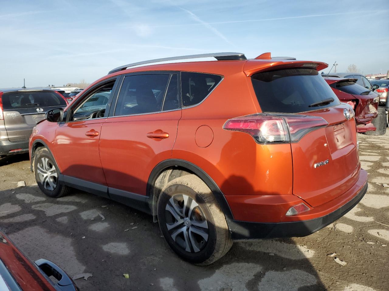 2016 Toyota RAV 4 VIN JTMBFREV5GJ076026 Copart auction photo, front end / minor dent/scratches damage thumbnail 2