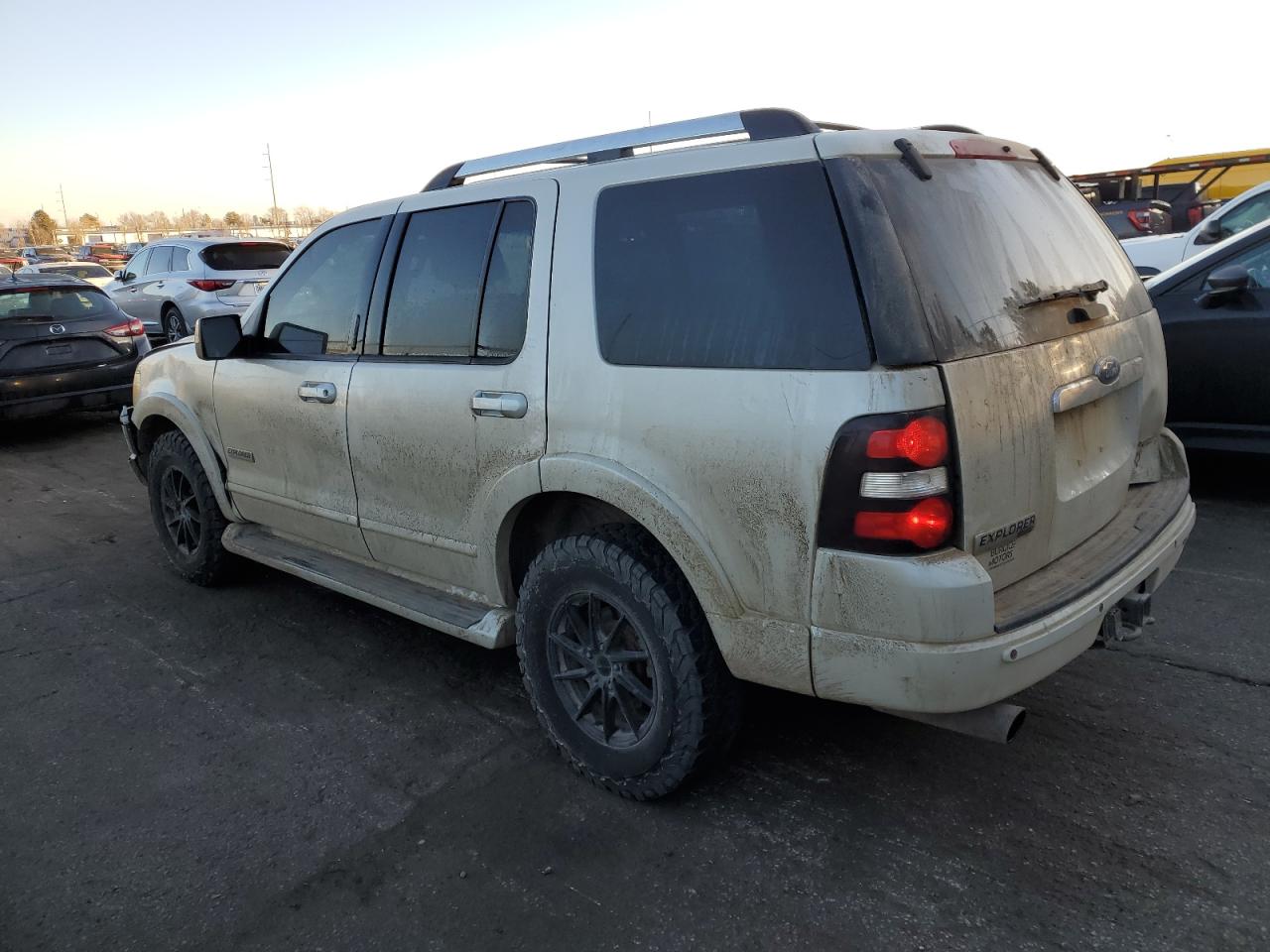 2006 Ford Explorer VIN 1FMEU75836UB15108 Copart auction photo, rear end / front end damage thumbnail 2