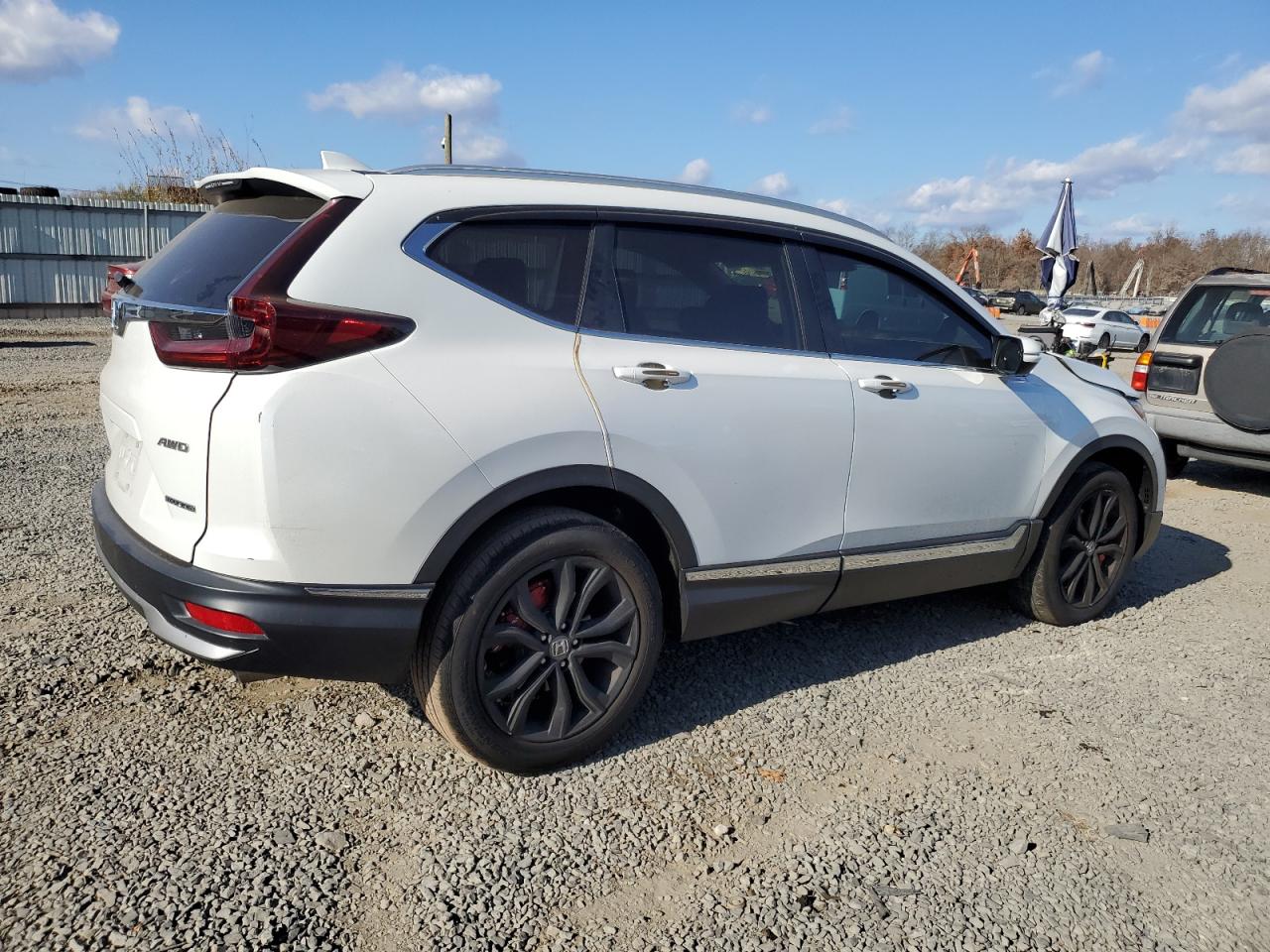 2021 Honda CR-V VIN 2HKRW2H90MH674386 Copart auction photo, front end / side damage thumbnail 3